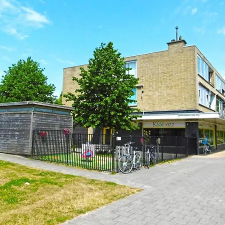 Takoda Turtle Rotterdam Bed & Breakfast *