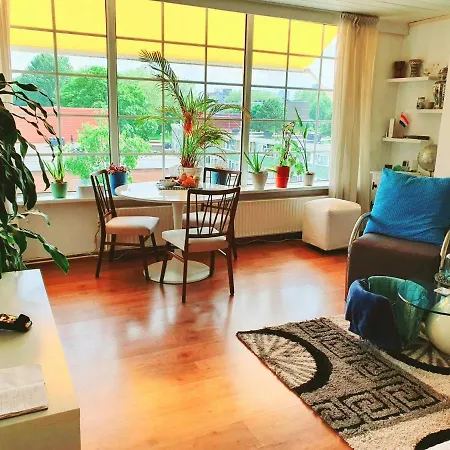 Bed & Breakfast Takoda Turtle Rotterdam *